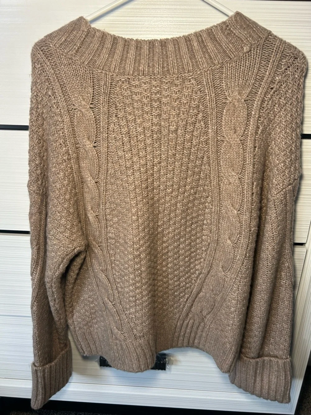 Abercrombie & Fitch Women's Taupe Cable Button-Front Cardigan - Picture 5 of 7